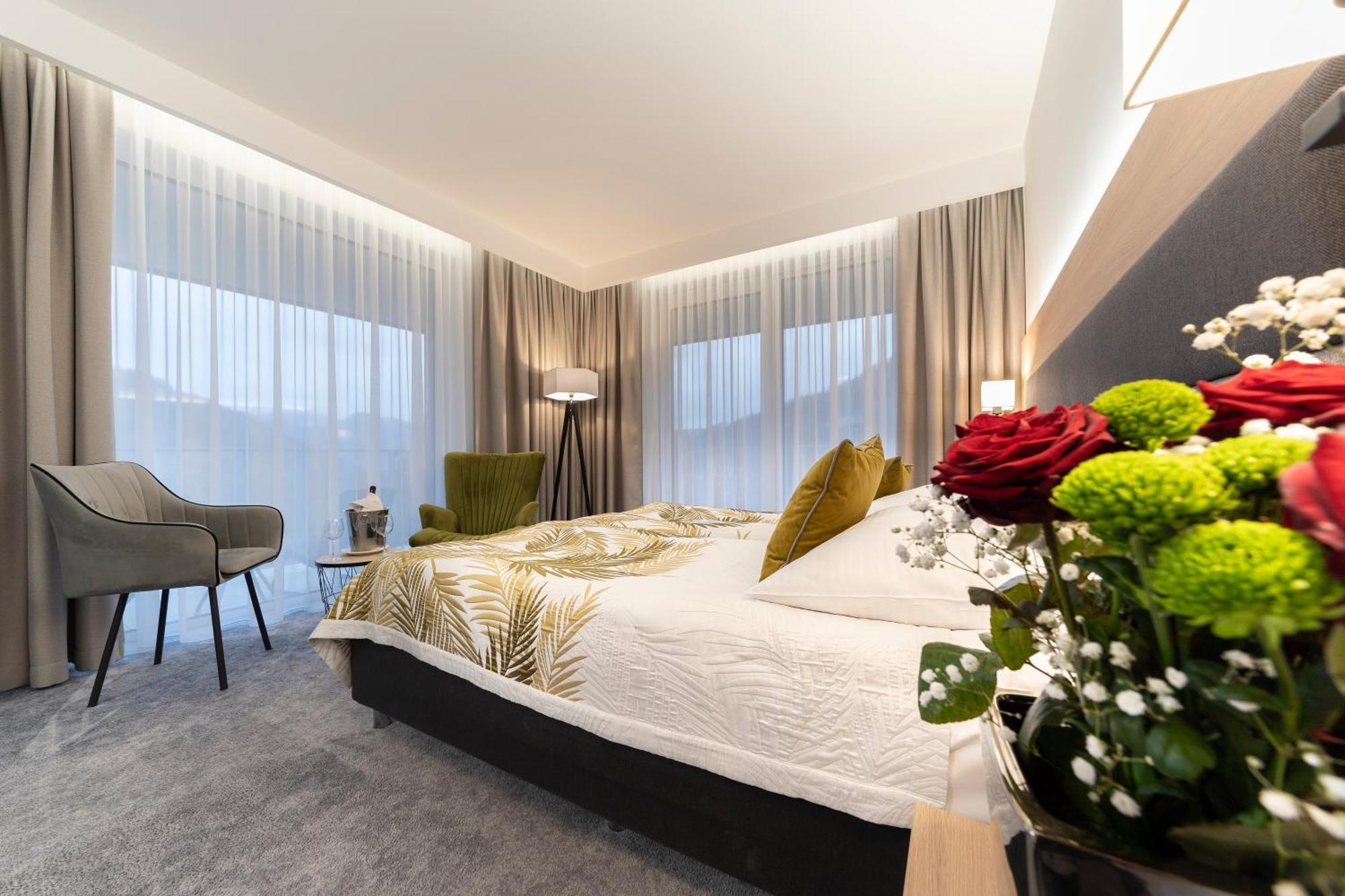 Hotel Solar Шавница Экстерьер фото