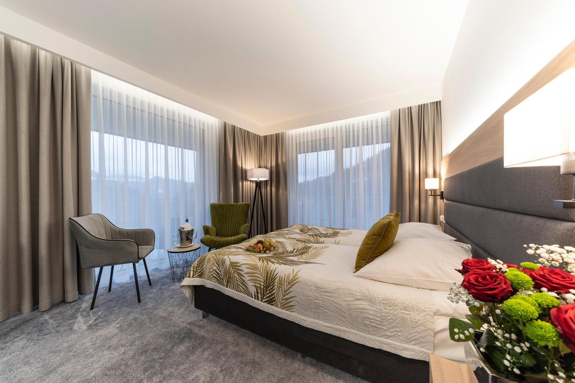 Hotel Solar Шавница Экстерьер фото